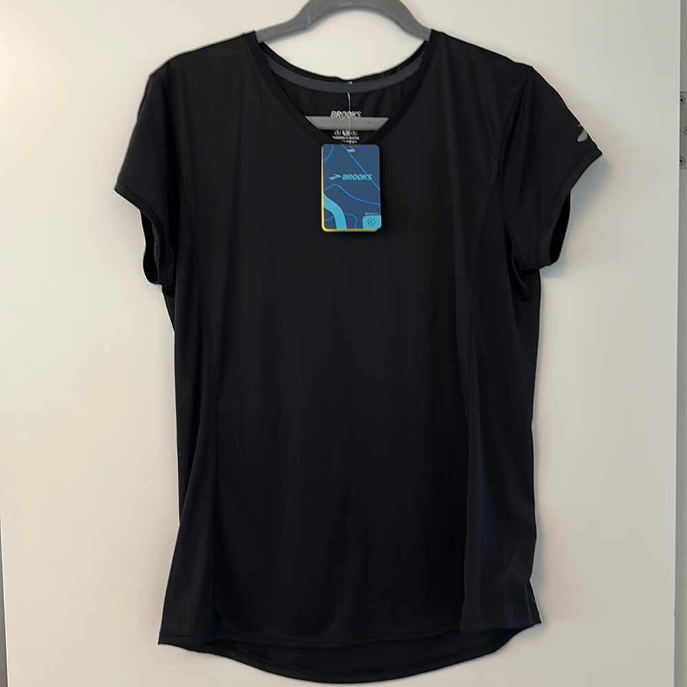 Brooks stealth short sleeve size L
